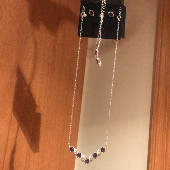 Avon Jewelry - Avon Klara 3 piece gift set